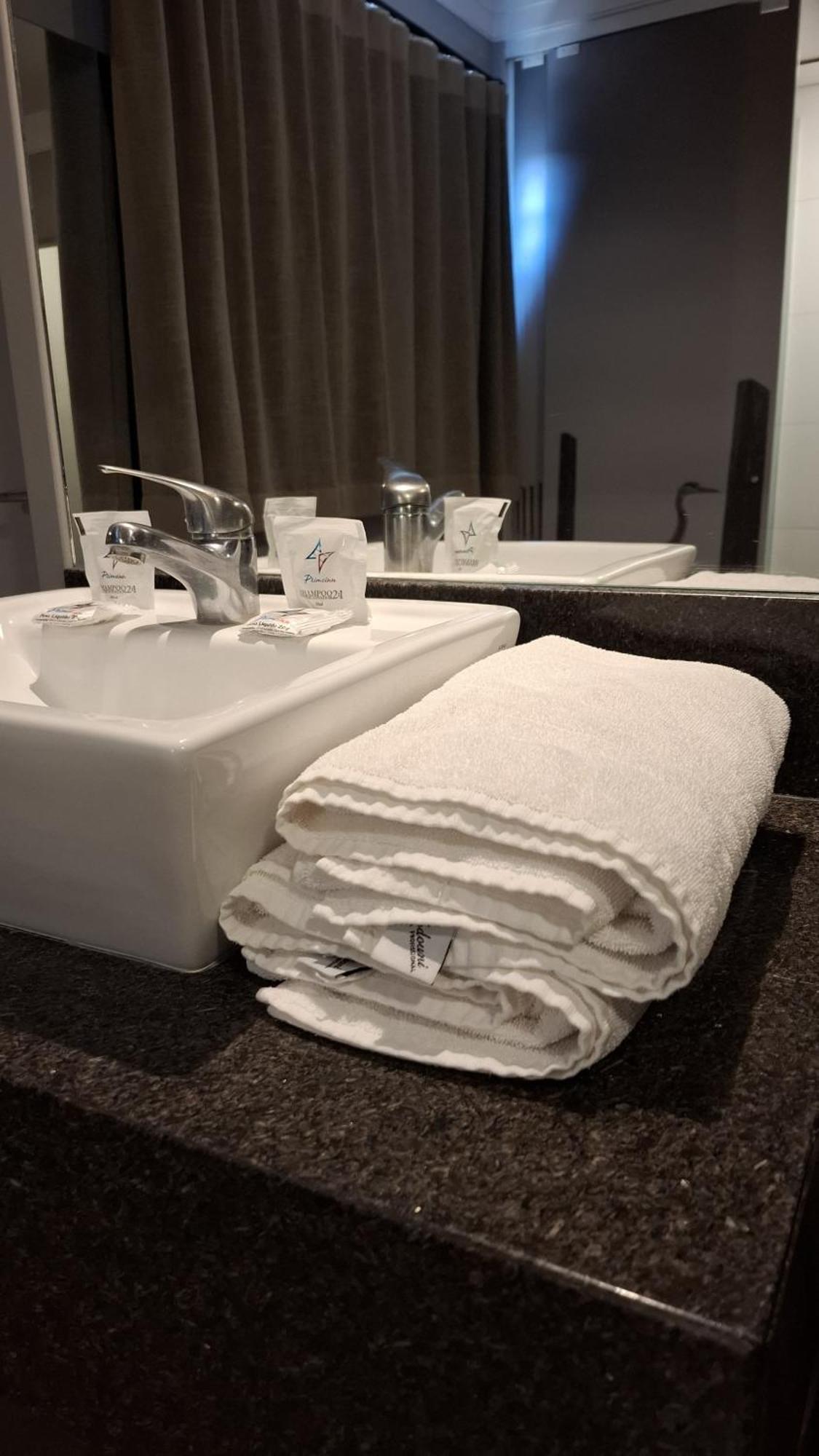 Hotel Primeinn كامبيناس المظهر الخارجي الصورة